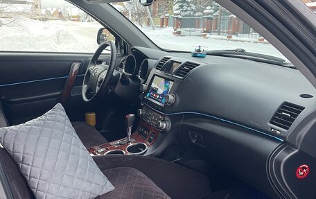 Toyota Highlander III, 2012 год, 1 750 000 рублей, 8 фотография