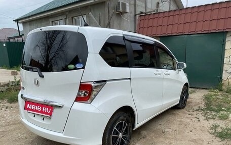 Honda Freed I, 2012 год, 1 050 000 рублей, 4 фотография