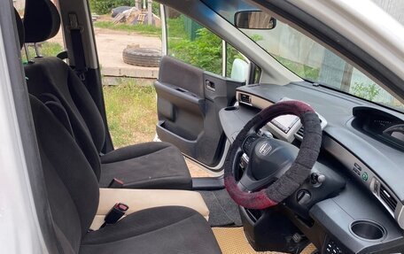 Honda Freed I, 2012 год, 1 050 000 рублей, 8 фотография