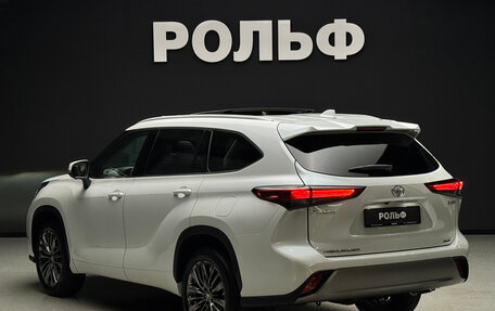 Toyota Highlander, 2025 год, 6 450 000 рублей, 3 фотография