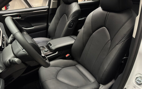 Toyota Highlander, 2025 год, 6 450 000 рублей, 10 фотография