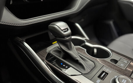 Toyota Highlander, 2025 год, 6 450 000 рублей, 15 фотография