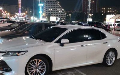 Toyota Camry, 2018 год, 2 400 000 рублей, 1 фотография
