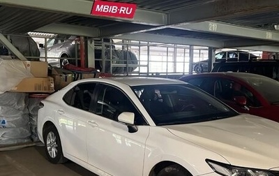 Toyota Camry, 2018 год, 1 900 000 рублей, 1 фотография