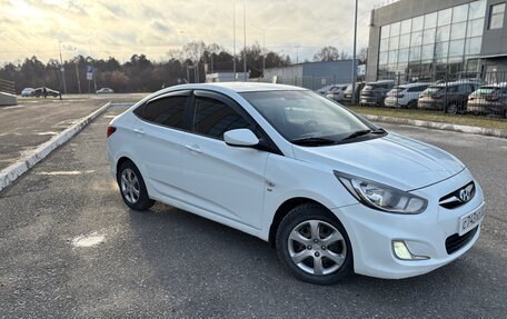 Hyundai Solaris II рестайлинг, 2013 год, 610 000 рублей, 6 фотография