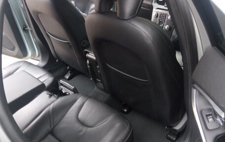 Volvo V40 II рестайлинг, 2015 год, 1 250 000 рублей, 3 фотография