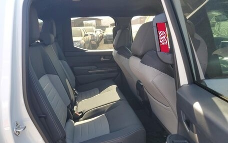 Toyota Tacoma, 2025 год, 6 150 000 рублей, 11 фотография