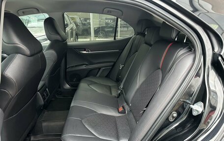 Toyota Camry, 2021 год, 3 290 000 рублей, 21 фотография