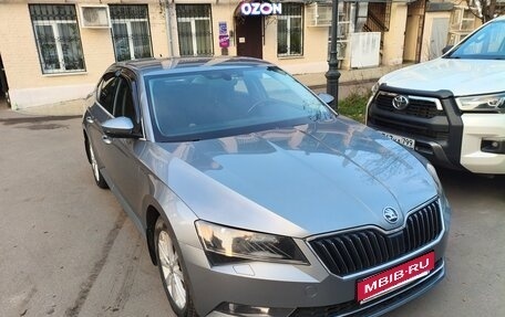 Skoda Superb III рестайлинг, 2016 год, 1 450 000 рублей, 1 фотография