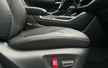 Toyota Highlander, 2025 год, 6 490 000 рублей, 17 фотография