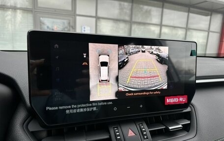 Toyota RAV4, 2025 год, 4 350 000 рублей, 13 фотография