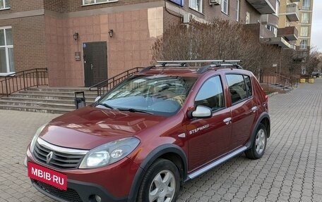 Renault Sandero I, 2013 год, 550 000 рублей, 2 фотография