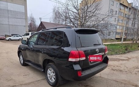 Toyota Land Cruiser 200, 2009 год, 2 400 000 рублей, 5 фотография