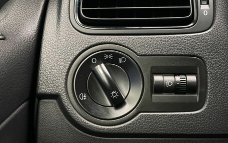 Volkswagen Polo VI (EU Market), 2013 год, 777 000 рублей, 11 фотография