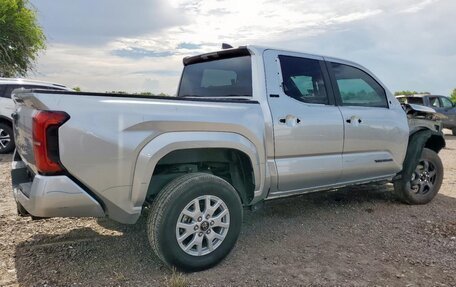 Toyota Tacoma, 2025 год, 6 100 000 рублей, 9 фотография