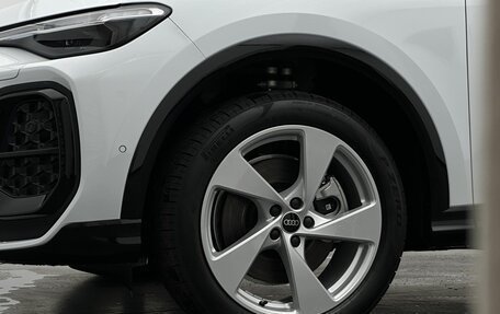 Audi Q5, 2025 год, 8 945 000 рублей, 14 фотография