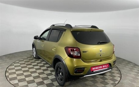 Renault Sandero II рестайлинг, 2015 год, 699 000 рублей, 3 фотография