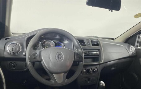 Renault Sandero II рестайлинг, 2015 год, 699 000 рублей, 12 фотография