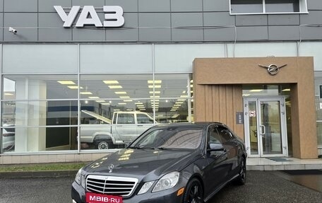 Mercedes-Benz E-Класс, 2010 год, 1 220 000 рублей, 2 фотография