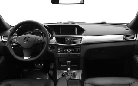 Mercedes-Benz E-Класс, 2010 год, 1 220 000 рублей, 6 фотография