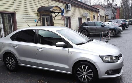 Volkswagen Polo VI (EU Market), 2011 год, 815 000 рублей, 4 фотография