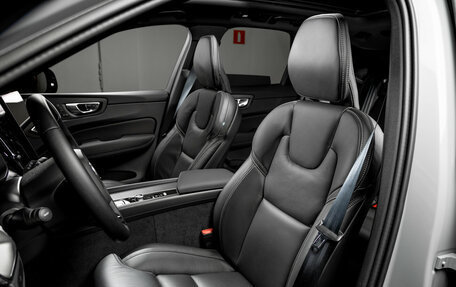 Volvo XC60 II, 2025 год, 10 325 000 рублей, 20 фотография