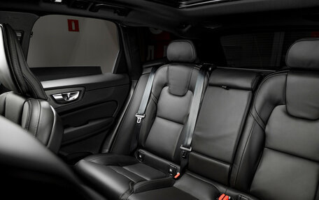 Volvo XC60 II, 2025 год, 10 325 000 рублей, 21 фотография