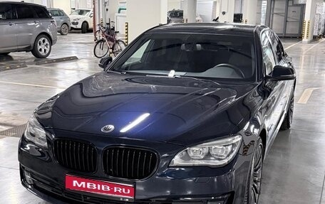 BMW 7 серия, 2015 год, 3 000 000 рублей, 1 фотография