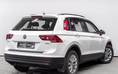 Volkswagen Tiguan II, 2020 год, 2 940 000 рублей, 5 фотография