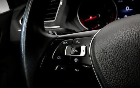 Volkswagen Tiguan II, 2020 год, 2 940 000 рублей, 25 фотография