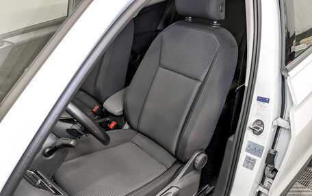 Volkswagen Tiguan II, 2020 год, 2 940 000 рублей, 20 фотография