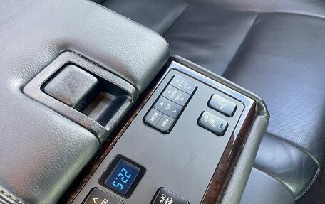 Toyota Camry, 2017 год, 1 800 000 рублей, 9 фотография