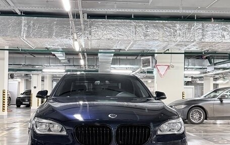 BMW 7 серия, 2015 год, 3 000 000 рублей, 2 фотография