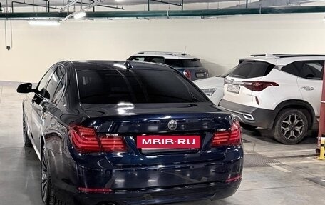 BMW 7 серия, 2015 год, 3 000 000 рублей, 7 фотография