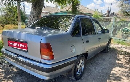 Opel Kadett E рестайлинг, 1986 год, 105 000 рублей, 4 фотография