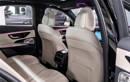 Mercedes-Benz E-Класс, 2025 год, 10 300 000 рублей, 21 фотография