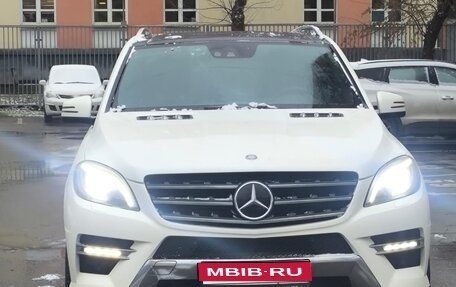 Mercedes-Benz M-Класс, 2013 год, 3 050 000 рублей, 1 фотография