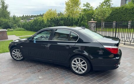BMW 5 серия, 2008 год, 1 500 000 рублей, 2 фотография