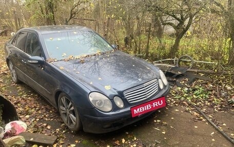 Mercedes-Benz E-Класс, 2003 год, 300 000 рублей, 6 фотография