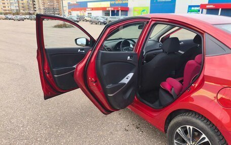 Hyundai Solaris II рестайлинг, 2012 год, 765 000 рублей, 8 фотография