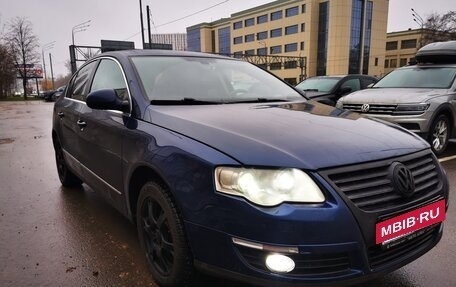 Volkswagen Passat B6, 2006 год, 550 000 рублей, 3 фотография