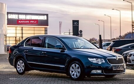 Skoda Superb III рестайлинг, 2012 год, 995 000 рублей, 3 фотография