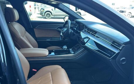 Audi A8, 2023 год, 12 298 002 рублей, 9 фотография