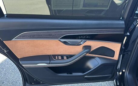 Audi A8, 2023 год, 12 298 002 рублей, 14 фотография