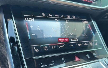 Audi A8, 2023 год, 12 298 002 рублей, 23 фотография