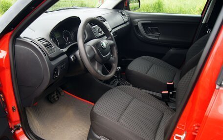 Skoda Fabia II, 2011 год, 639 000 рублей, 24 фотография