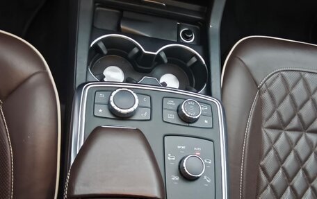 Mercedes-Benz M-Класс, 2013 год, 3 050 000 рублей, 9 фотография