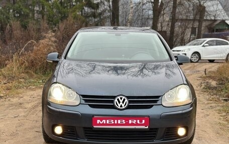 Volkswagen Golf V, 2008 год, 675 000 рублей, 2 фотография