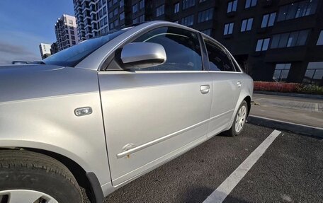 Audi A4, 2005 год, 550 000 рублей, 11 фотография