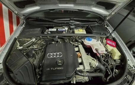 Audi A4, 2005 год, 550 000 рублей, 20 фотография